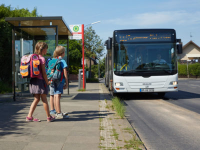 Gefahren Meistern Busfahren Bus Bahn Verkehrssicherheit Schulweg Verkehrserziehung Klasse 2 Haltestelle