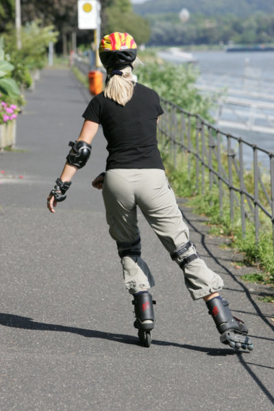 Inline Skaten Platz Armbewegung Sekundarstufe Verkehrserziehung Mobilitaetsbildung