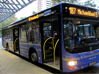 Mobil Teilhaben Bus Fahren Lernen Bus Aussen