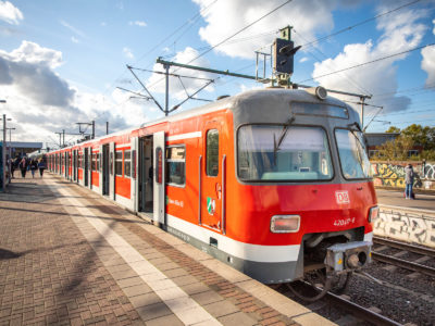 Mobil Teilhaben Verkehrserziehung Geistige Behinderung Bahn Fahren Lernen S Bahn Foto Rendel Freude