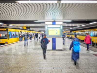 Mobil Teilhaben Verkehrserziehung Geistige Behinderung Bahn Fahren Lernen U Bahn Foto Verkehrs Und Tarifverbund Stuttgart Gmbh Vvs