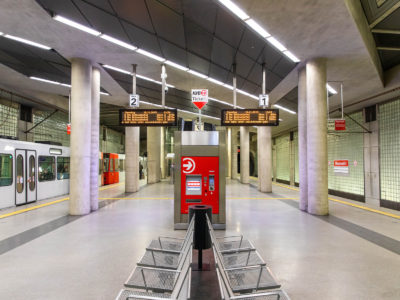 Mobil Teilhaben Verkehrserziehung Geistige Behinderung Bahn Fahren Lernen U Bahn Station Foto Rendel Freude