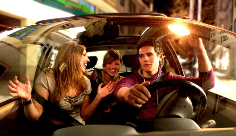 Mobilitaet Junge Fahrer Diskounfaelle Party Ablenkung Pkw Sekundarstufe Ii Verkehrserziehung Mobilitätsbildung