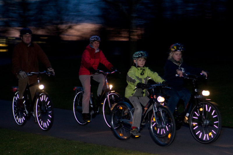 Radfahrausbildung Verkehrserziehung Grundschulesicherheit Fahrrad Beleichtung Sichtbarkeit