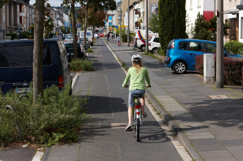 Radschulweg Einfahrt Ausfahrt Radweg Wege Gefahren Sekundarstufe Verkehrserziehung Mobilitaetsbildung