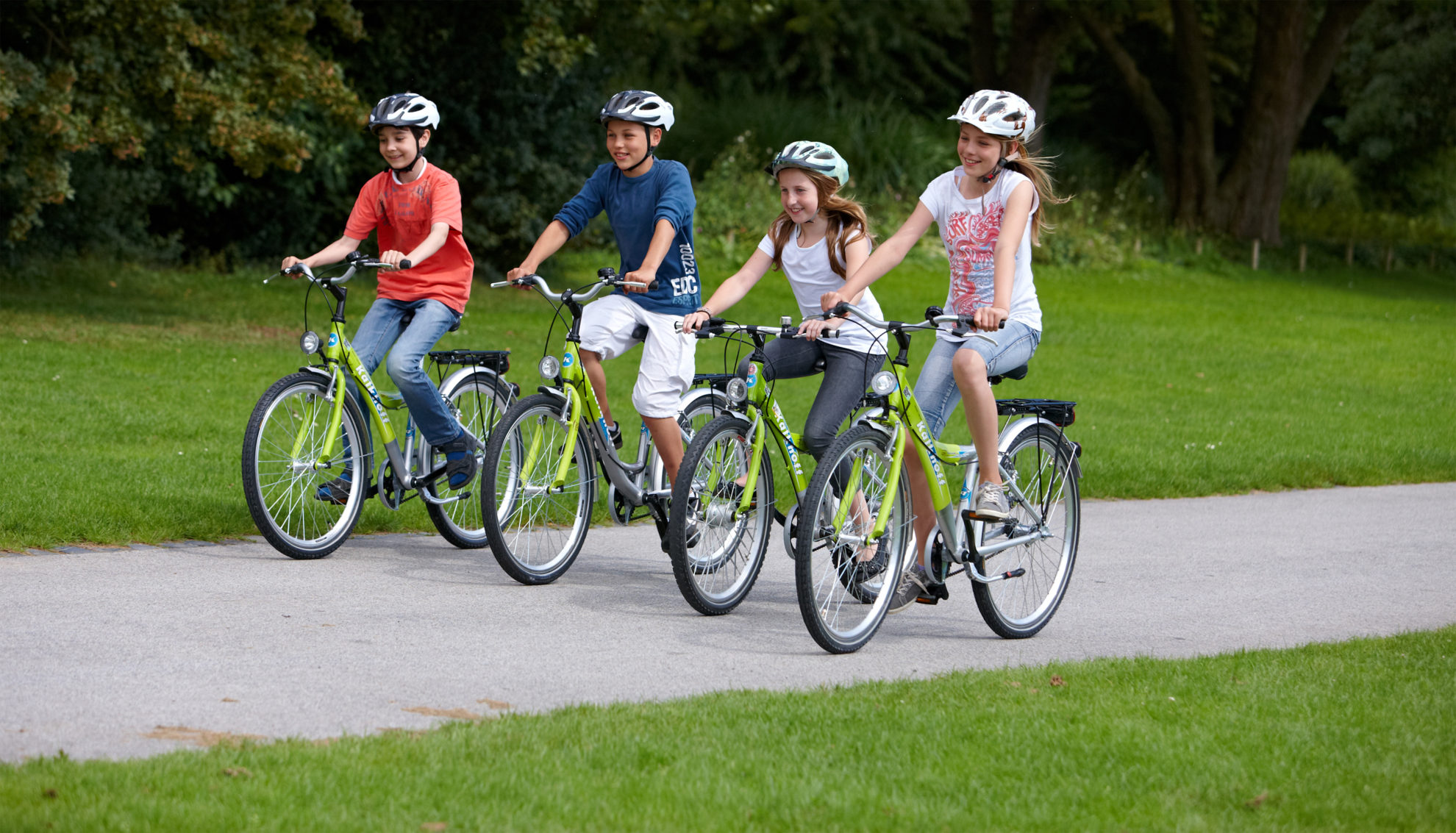 protective gear for bike Safety Cycling Set: Helmet + Knee Pads (Included) Größe:M (55,5 - 59 cm) Banwood combines safety with Home - Cycling Kansas learn_more:reaper