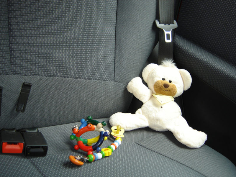 Reisen Mit Kindern Urlaub Autofahrt Urlaubsfahrt Spielzeug Kuscheltier