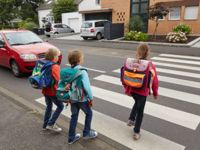 Schulweg Verkehrserziehung Klasse 1 Grundschule Verkehrssicherheit